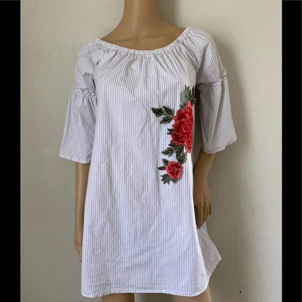 Potters pot size L blouse top floral embroidered